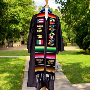 Étole de remise des diplômes mexicaine personnalisée brodée de fleurs/QUANTITÉ LIMITÉE