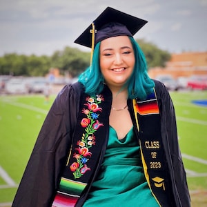 Étole de remise des diplômes mexicaine personnalisée brodée de fleurs/QUANTITÉ LIMITÉE