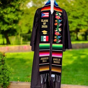 Étole de remise des diplômes mexicaine personnalisée brodée de fleurs/QUANTITÉ LIMITÉE