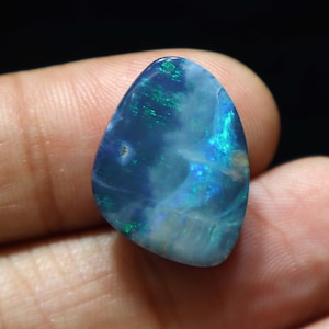14 Cts Natural Australian Opal Doublet Blue Fire Cabochon Gemstone Size 21x16x5 mm Fancy Shape Australian Opal for Jewelry Making Gemstone