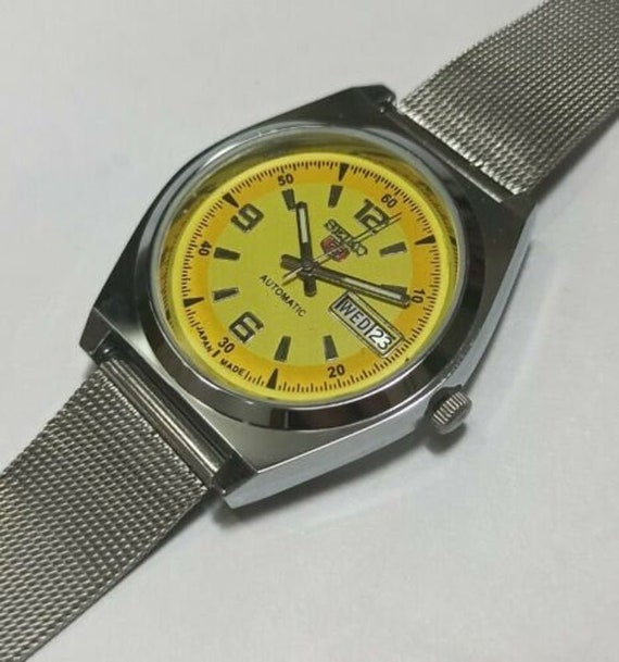 seiko yellow dial