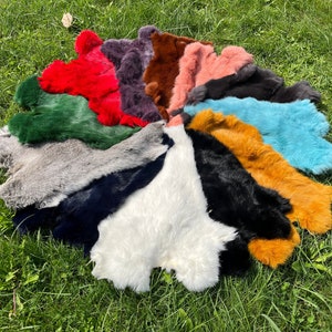 PELLICCIA DI CONIGLIO 12 COLORI, Vera pelle di coniglio di provenienza etica, Pelle di coniglio morbida non profumata, Pellicce di coniglio di colore blu verde giallo rosso nero bianco