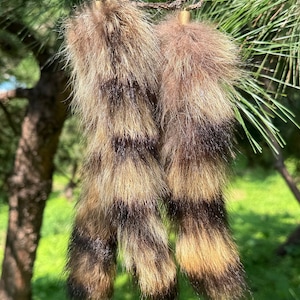 Genuine Raccoon Tail, Cosplay Costume Tail, Real Animal Tail, Fur Keychain, Accessory Fur Tail, Natural Raccoon Tail, Fluffy Fur Tail