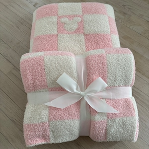 Luxe Mickey Mouse blanket- luxe Disney blanket- Mickey Mouse blanket