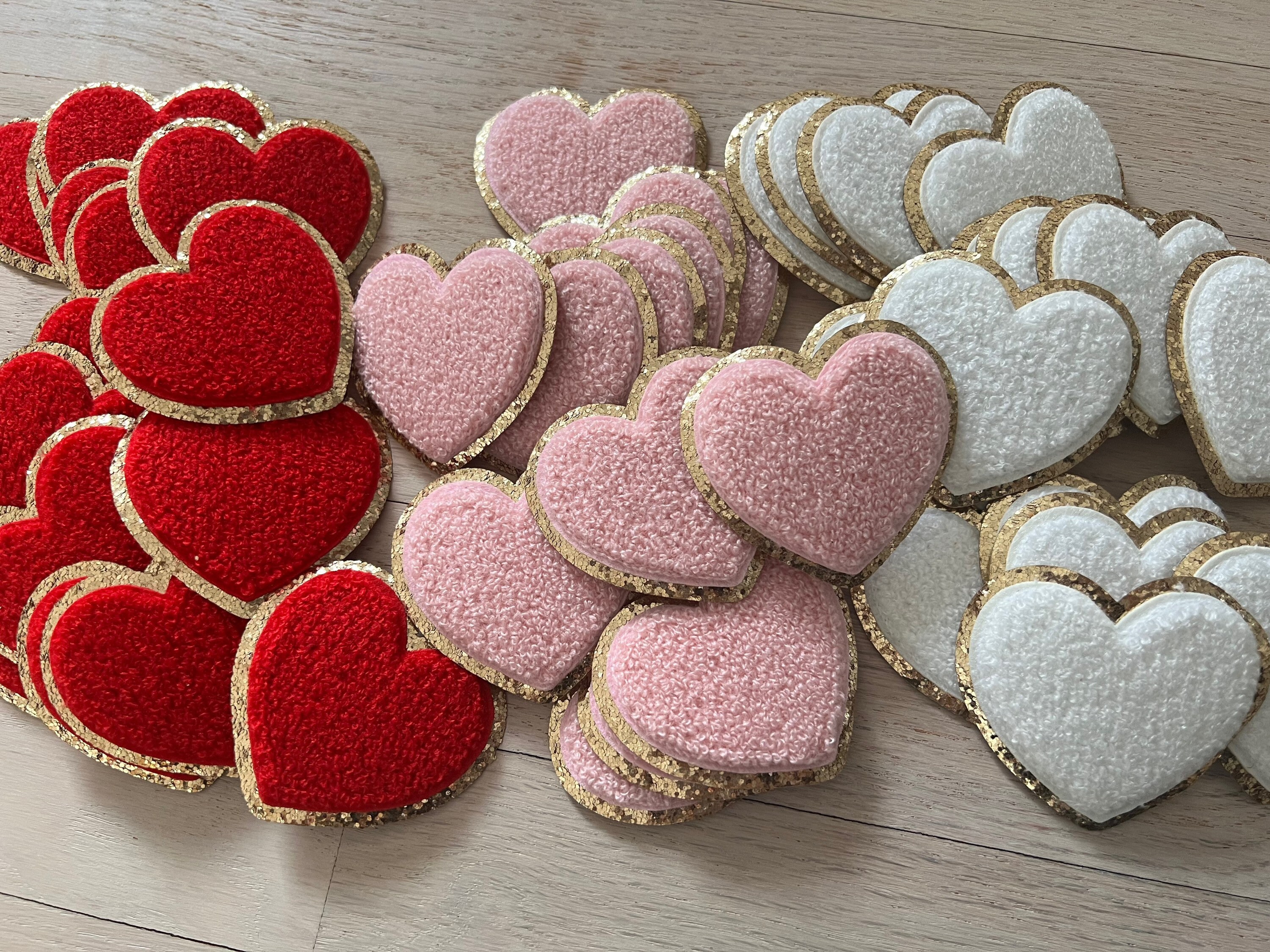 Heart Patches Glitter Chenille,6 PCS DIILLEU Heart Iron on Patches,Chic  Embroidered Glitter Chenille Patch with Gold Sequin Border,Valentine's Day