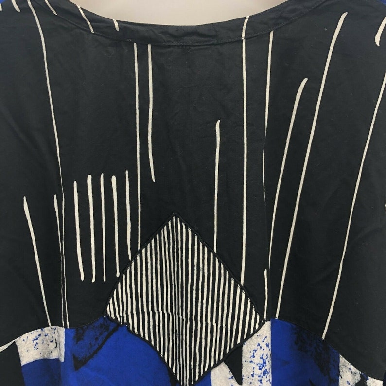 Vintage LYNG Tunic Top Size 2X Lagenlook Abstract Art to Wear Black Blue