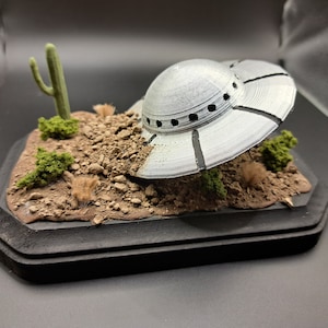 UFO Crash Miniature Large