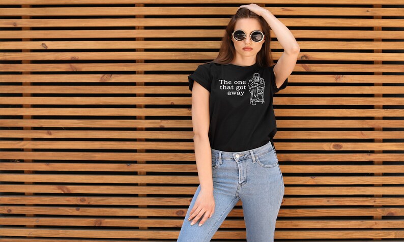 women/'s t shirt men/'s t shirt gift for her bernie mittens Bernie t shirt gift for him