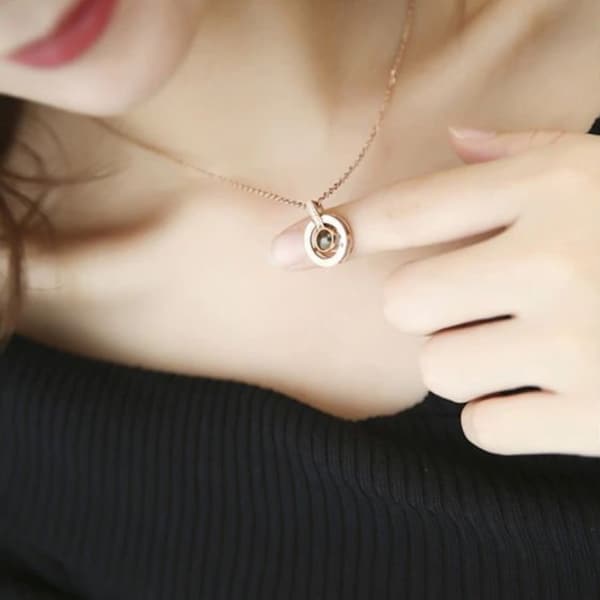 Loving Women Are from Venus Necklace 120 Languages I Love You Pendant