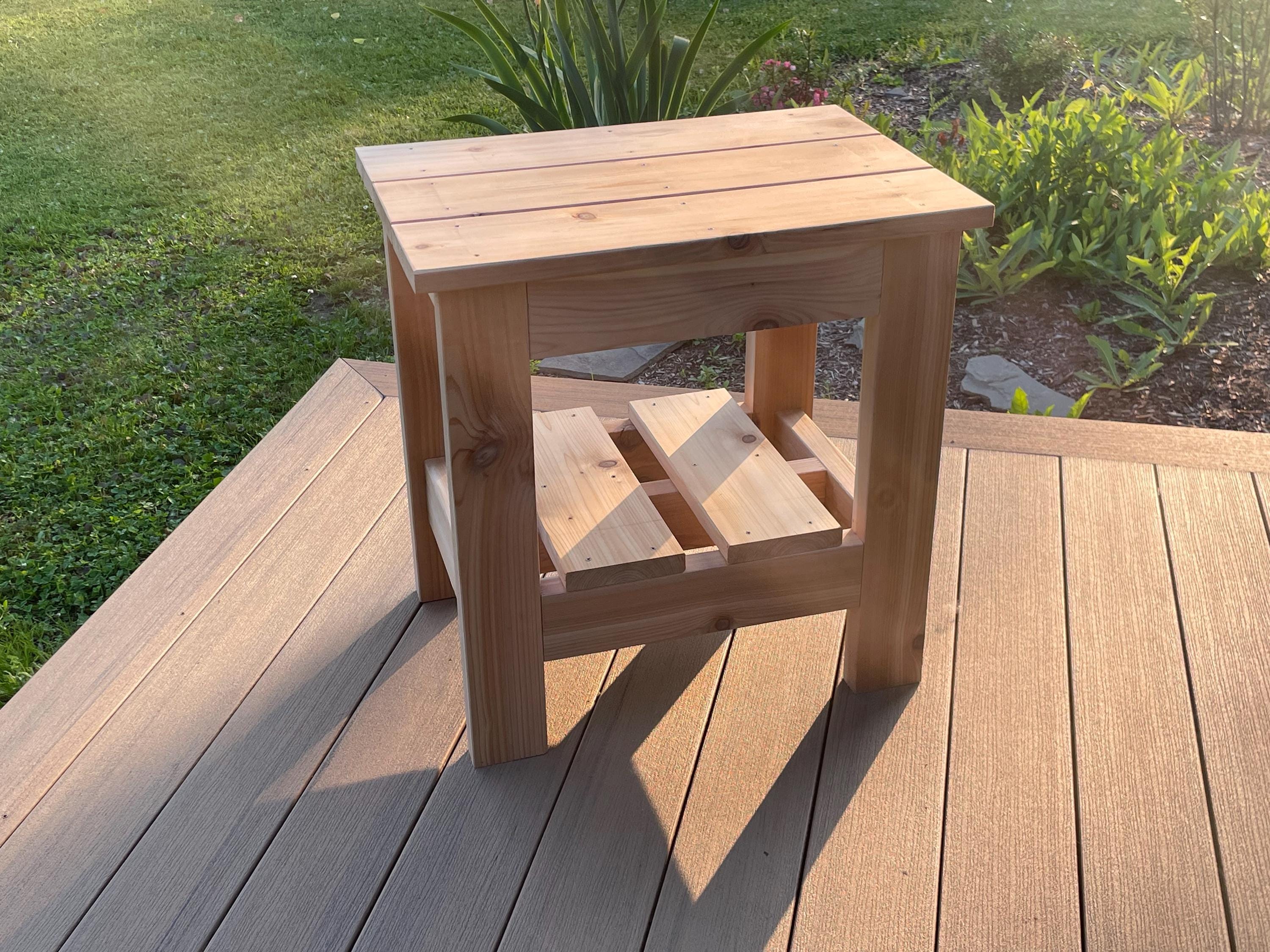 Cedar End Table | Outdoor Side Table - Etsy