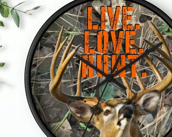Whitetail Deer Clock for Men, Deer Hunting Clock for Dad, Deer Hunting Wall Clock, Deer Hunting Décor, Deer Hunting Gifts Men