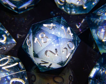 Handmade Liquid Core Dnd Dice for role playing games, Liquid Dice, Dnd dice set,Polyhedral Dice,Dungeons and Dragons, d&d dice for Christmas