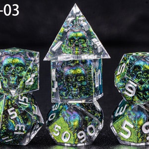 Handmade Skull Resin DnD Dice, Polyhedral Dice Set for Board Games, Dungeons and Dragons, Sharp Edge Resin Dice, d and d dice, DnD Dice Set TX-03