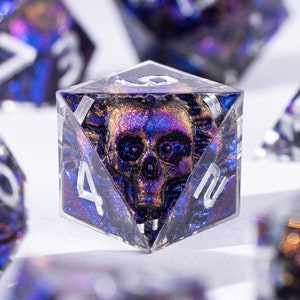 Handmade Skull Resin DnD Dice, Polyhedral Dice Set for Board Games, Dungeons and Dragons, Sharp Edge Resin Dice, d and d dice, DnD Dice Set BG01 (Pic 1 Dice)