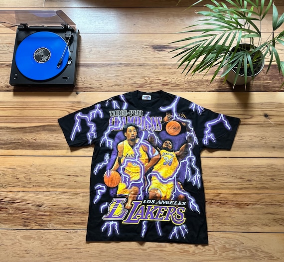 Los Angeles Lakers 3 Time Champions NBA Lightning T-shirt Men's XL