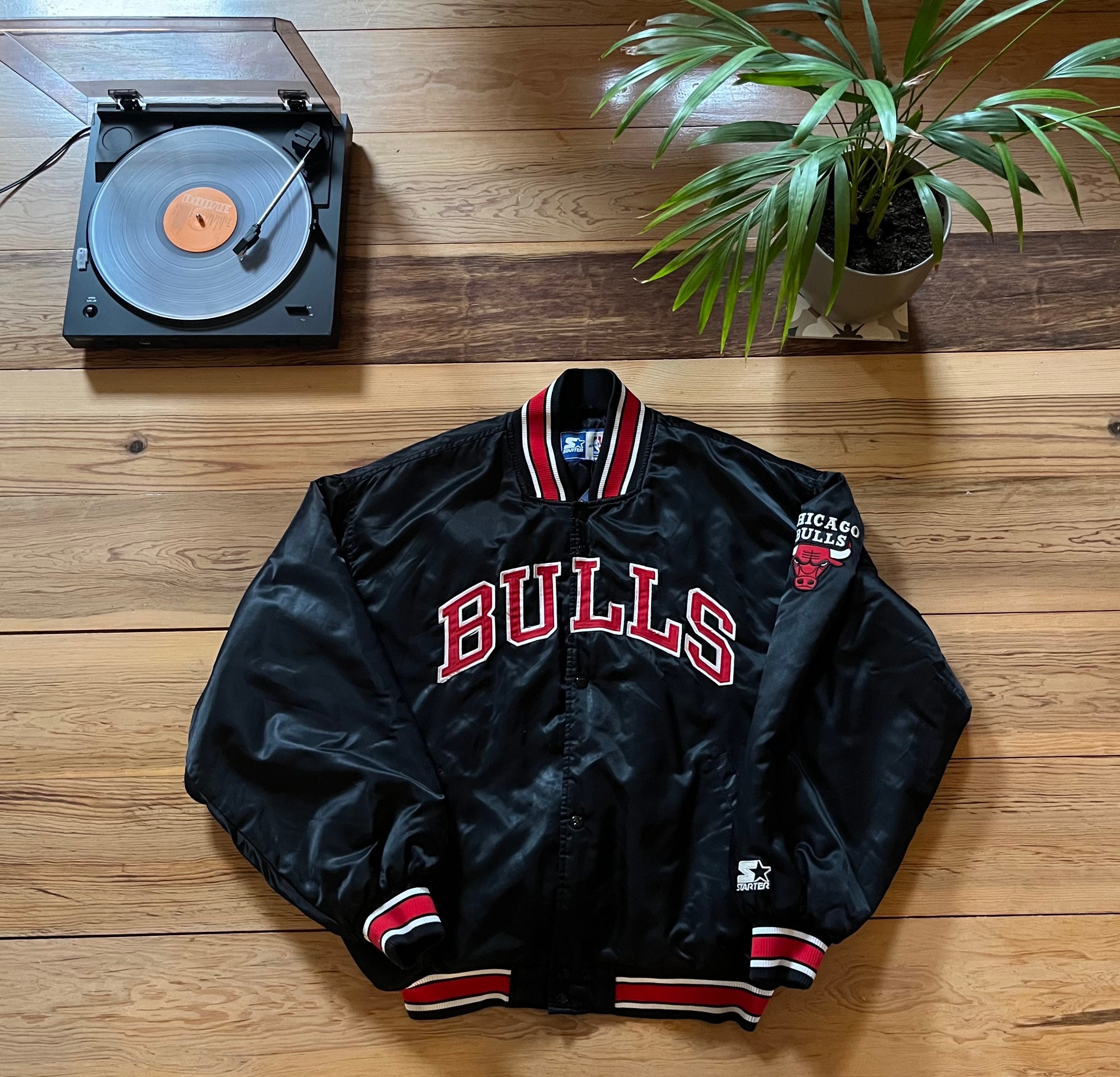 Vintage 80s Starter Chicago Bulls Red Snap Button Satin Bomber Jacket  Medium