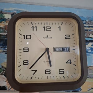Vintage Wall Clock Junghans - quartz from Germany / Space Age Brown  Clock/ Plastic  Wall Clock /Mid Century Modern /Home Decor /Retro Clock