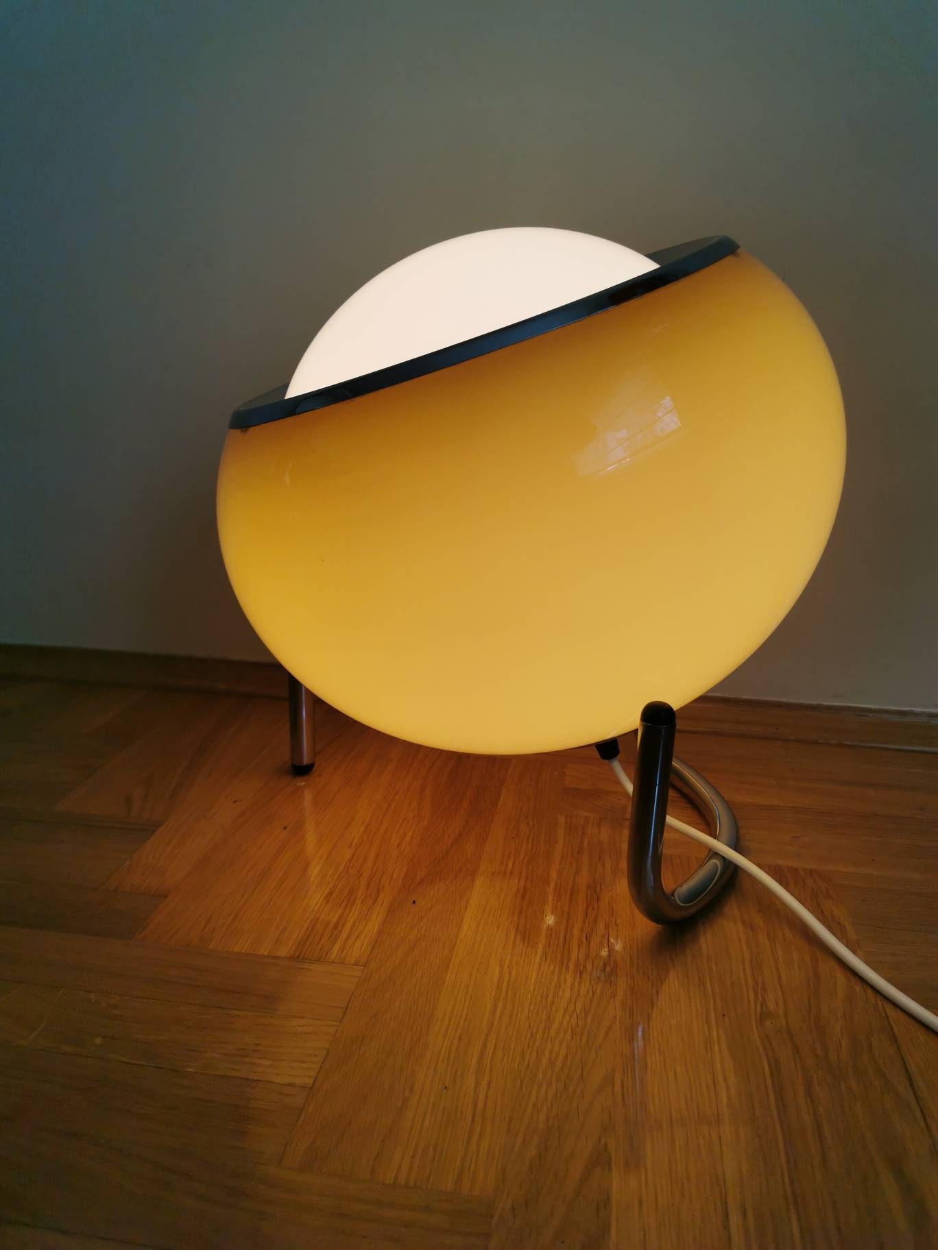 Popular Vintage Harvey Guzzini "Clan" Floor, Desk or Table Lamp from the 70s/Space Age  Lamp/Mid Century  Lamp Meblo for Harvey Guzzini /