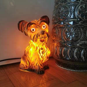 Vintage Porcelain Table Lamp /  Mid Century lighting / Mid Century lamp
