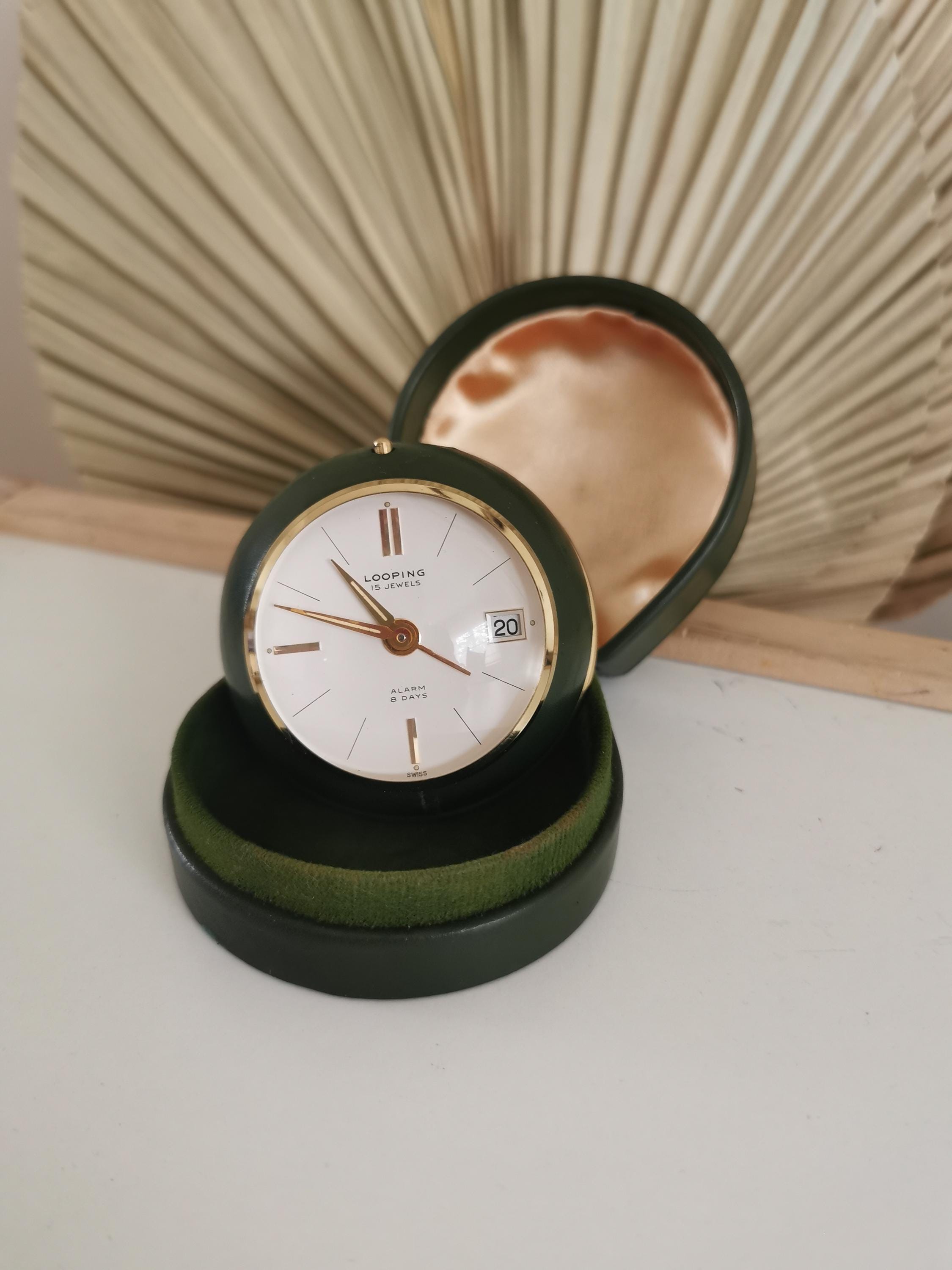 LOOPING 置時計 SWISS スイス製　稼働中　ヴィンテージ Vintage Looping Swiss Desk Clock: 15 Jewels, 8-day Alarm - Etsy