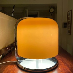 Alvise Lampe von Luigi Massoni für Guzzini/ Vintage Schreibtisch oder Tischlampe &quot;