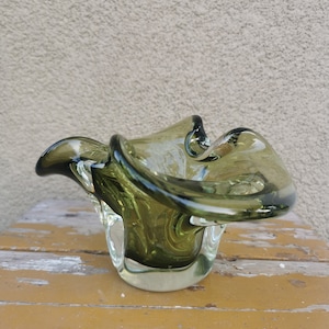 Vintage Murano Italian Art glass Ashtray / Retro Murano ashtray/ Mid century ashtray/ Murano Green glass/Home Decor /Mid Century Modern /