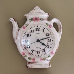 Vintage Staiger kwarts keramiek handgeschilderde theepot-vormige wandklok gemaakt in Duitsland / Mid Century Muur Keramische Wandklok