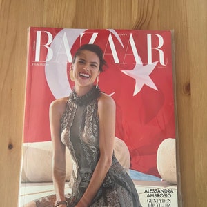 Harper&#39;s Bazaar Magazine Turkey - SEPTEMBER 2022 - Harper&#39;s Bazaar Turkiye - Cover 2: Alessandra Ambrósio - Fashion Magazine