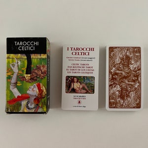 Vintage (década de 2000) Tarot Celta (Tarocchi Celtici) de Giacionto Gaudenzi & Saverino Tenuta (Lo Scarabeo) Edición Limitada Italiana