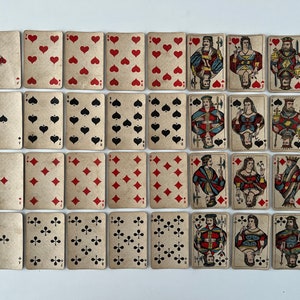 ZELDZAME (1889) Duitse speelkaarten (antieke Duitse speelkaarten) 32/32 (compleet) speelkaarten 19e eeuw (gepubliceerd in Duitsland)