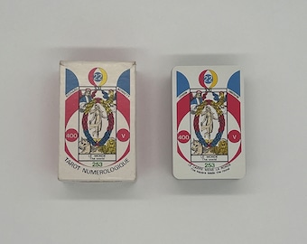 Numerological Tarot (1986) por Richard Bennett (Le Tarot Numérologique) Publicado na França por BP Grimaud (Deck Out of Print) OOP