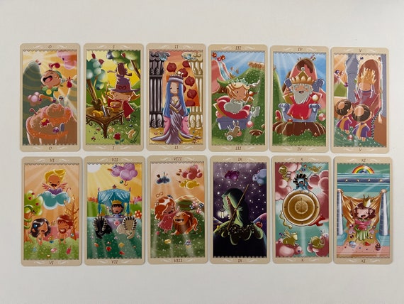 Tarocchi Felici (happy Tarot) by Serena Ficca - Lo Scarabeo