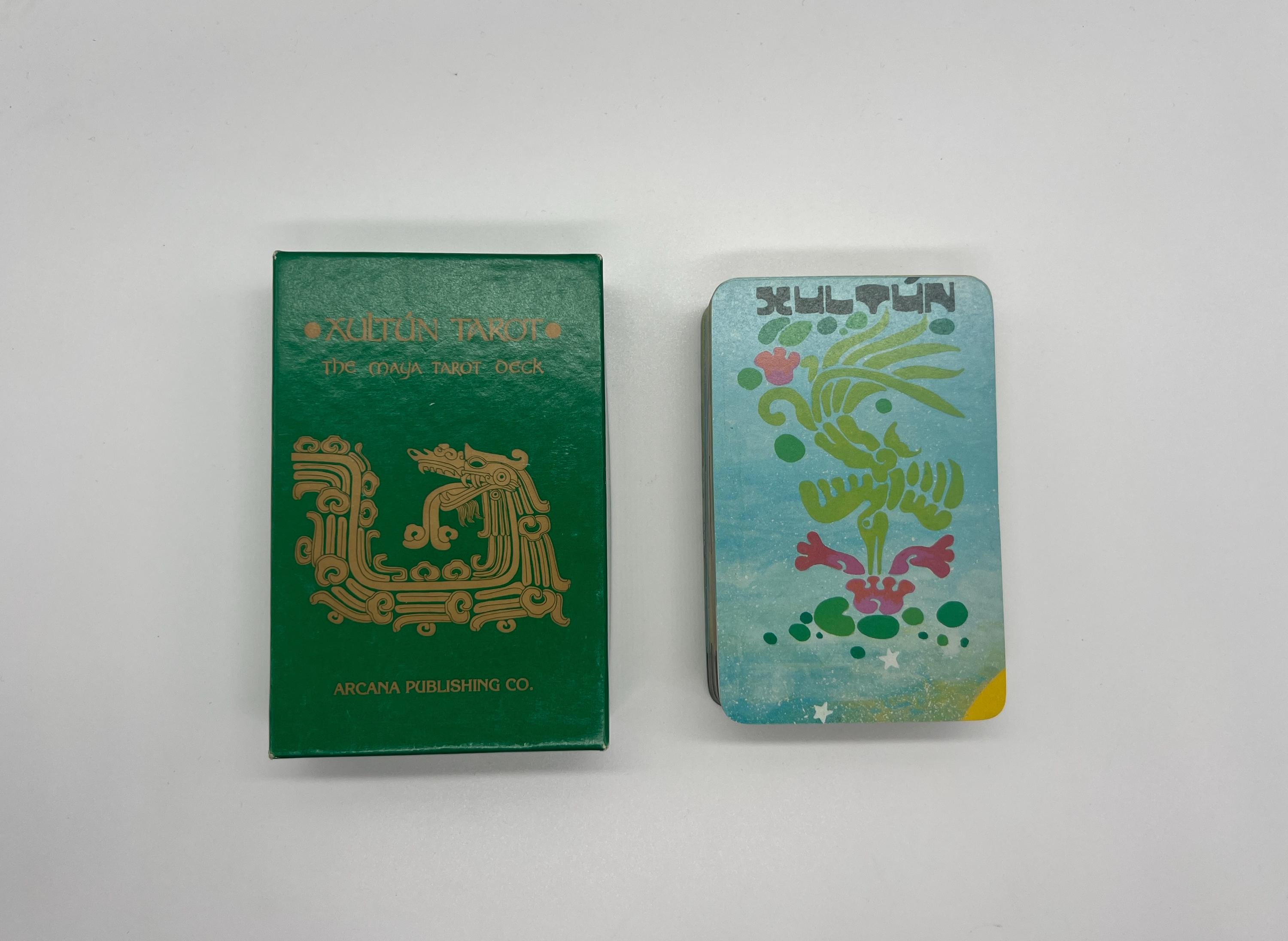 ◇◯◇ Petrak Tarot ◇◯◇　正規品 Tarot Magick Deck with Guidebook 10.3x6.1 cm Tabletop Oracle