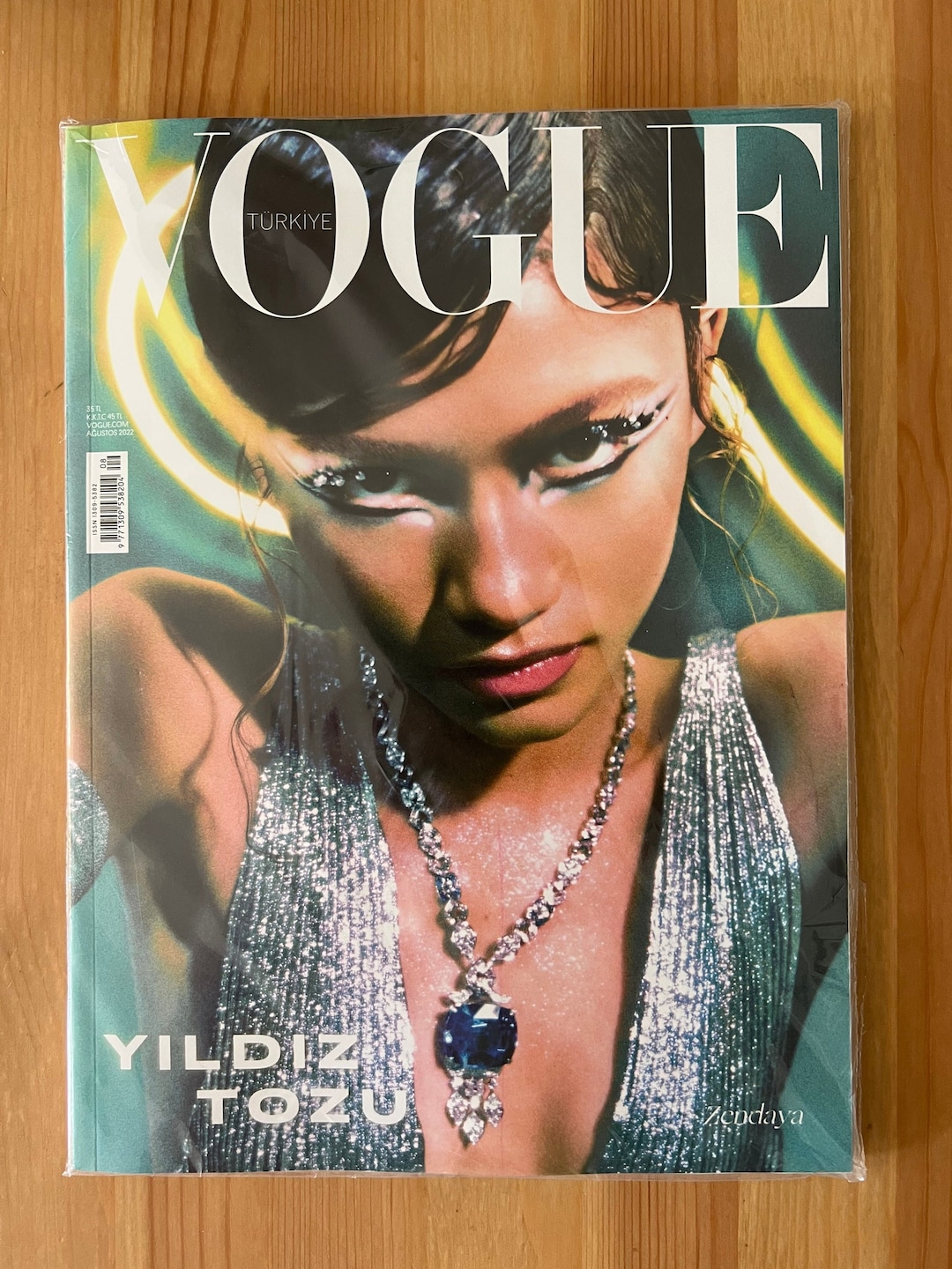 Vogue Brazil Magazine August 2022