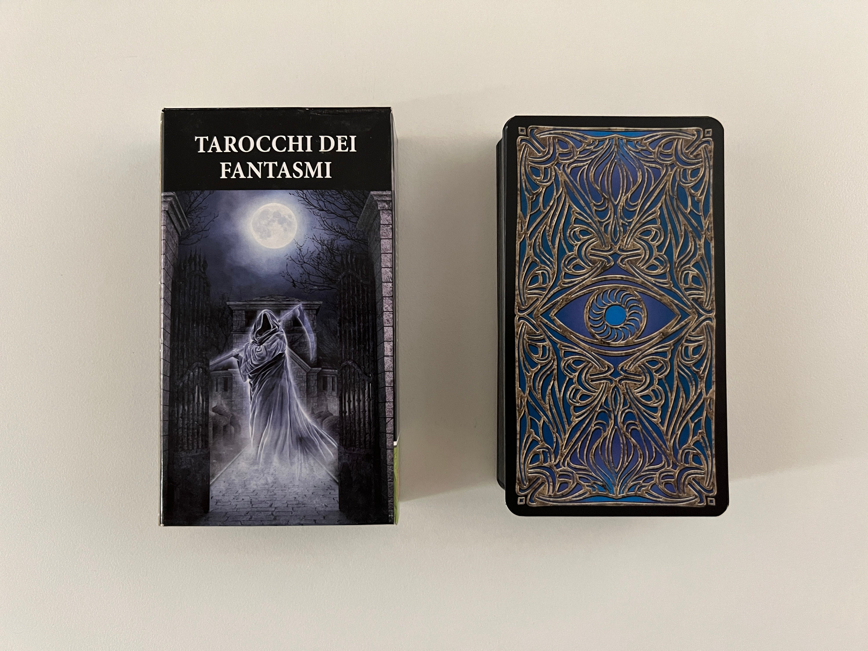 趣味・スポーツ・実用 GHOST TAROT Davide Corsi Ghost Tarot: Corsi, Davide: 9780738743530: Amazon.com: Books