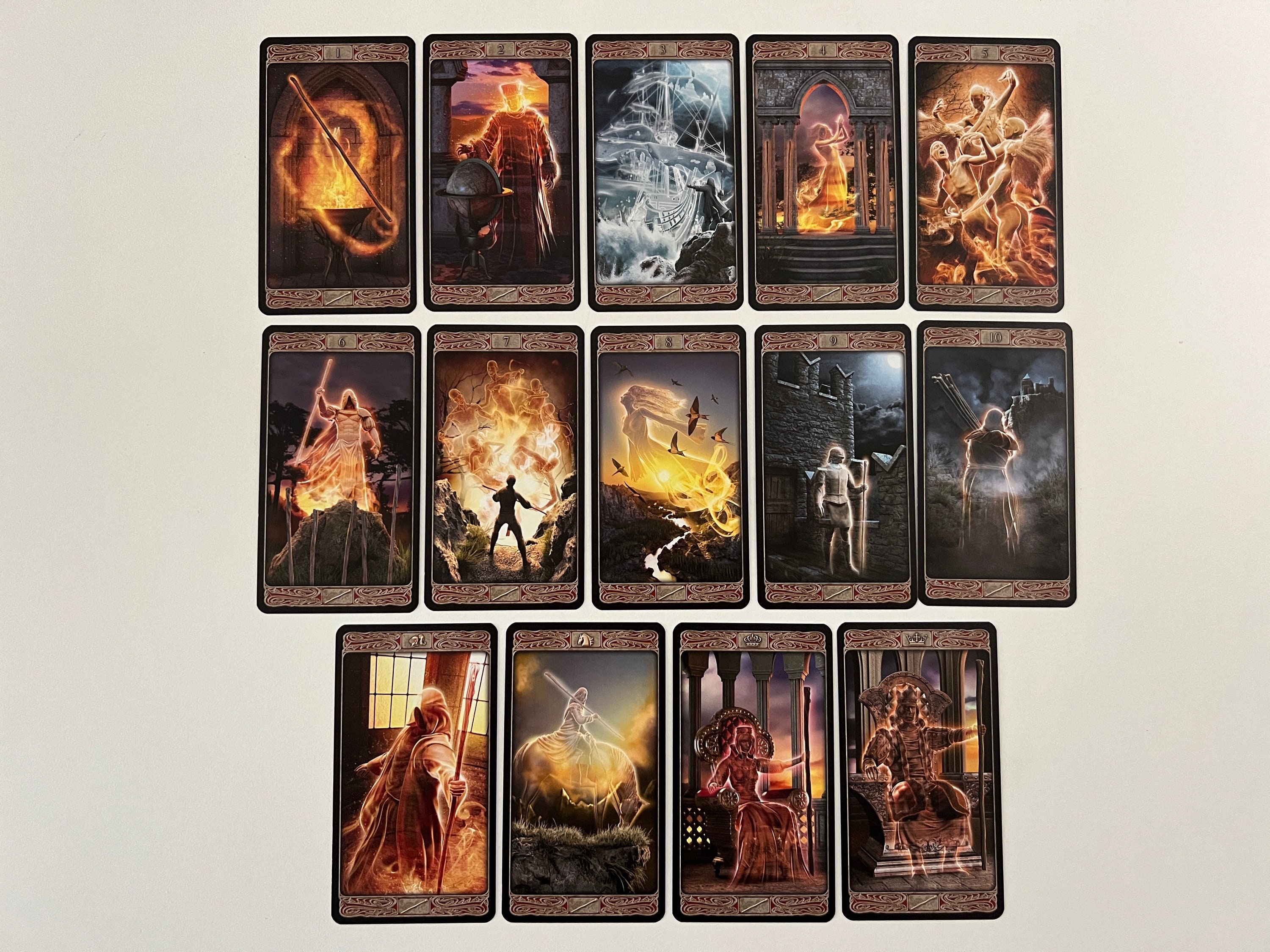 Tarocchi Dei Fantasmi (ghost Tarot) by Davide Corsi - Lo Scarabeo