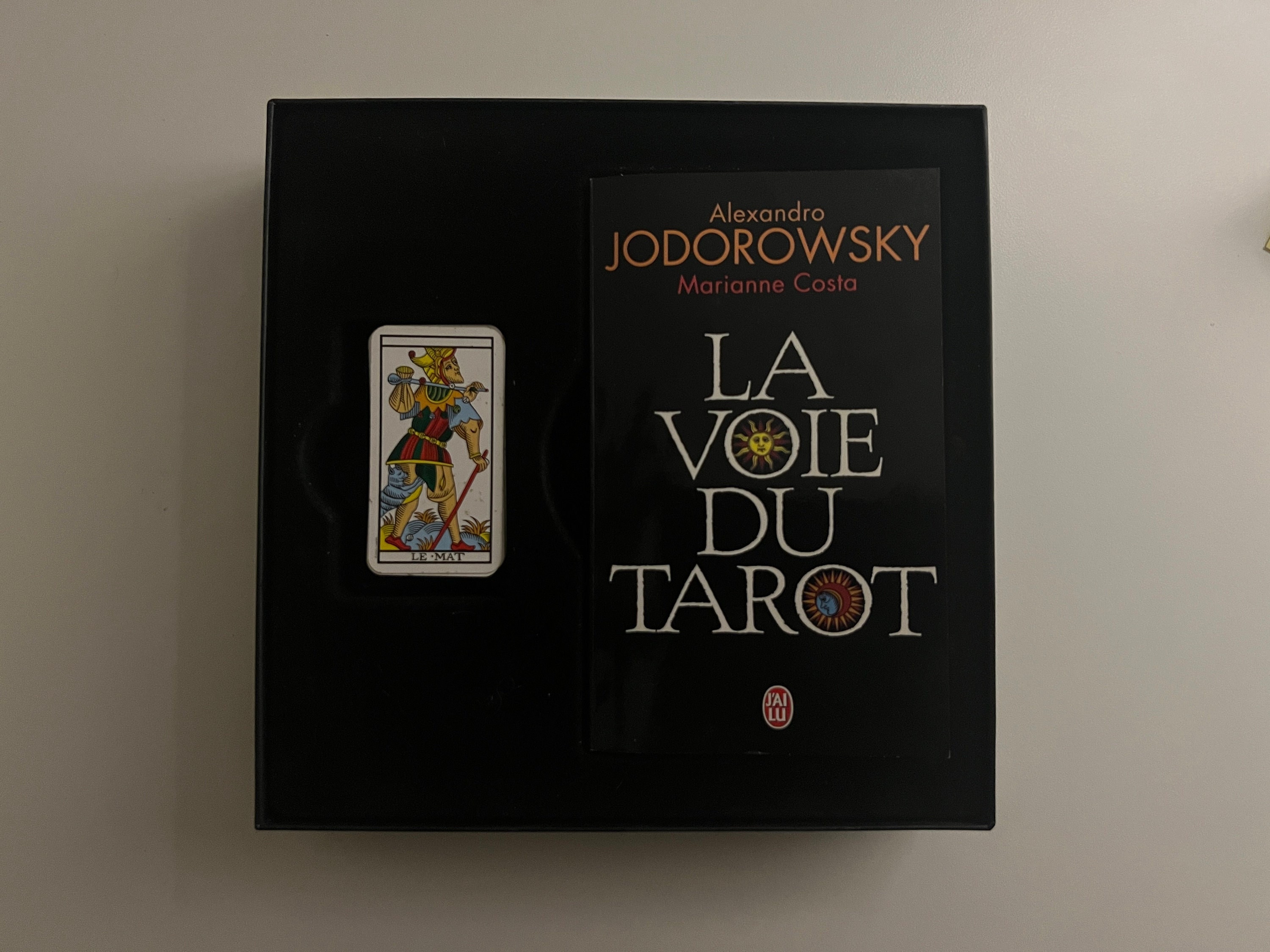 Vintage - BOX Tarot de Marseille (Camoin-Jodorowsky) + Book La Voie du  Tarot (The Way of Tarot) - First Edition - Cards and Book Coffret