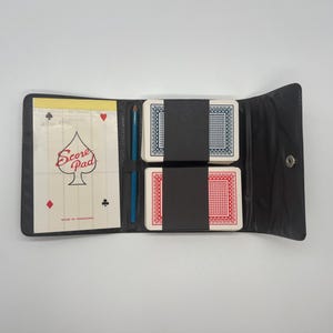 Vintage (1980er Jahre) Doppel Spielkarten in Ledertasche (Poker Karten) Reise-Etui Spielkarten (Bridge, Canasta) Made in Hong Kong