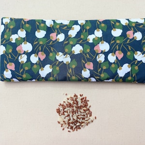 Relaxing eye pillow / relaxing eye pillow / mini hot water bottle with removable and washable cover, organic cotton and flax seeds