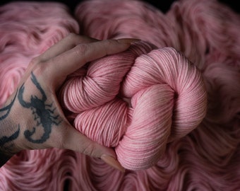 Hand Dyed Yarn | Aura | Rhea Worsted - 4 ply - 100% Superwash Merino Wool | Crow and Crescent Yarn