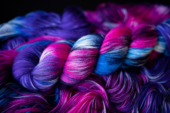 Cosmos | Choice of Weight | Single Skein