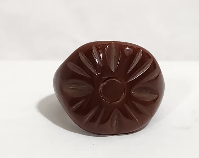 1940s Vintage Bakelite Carved Statement Ring - Etsy