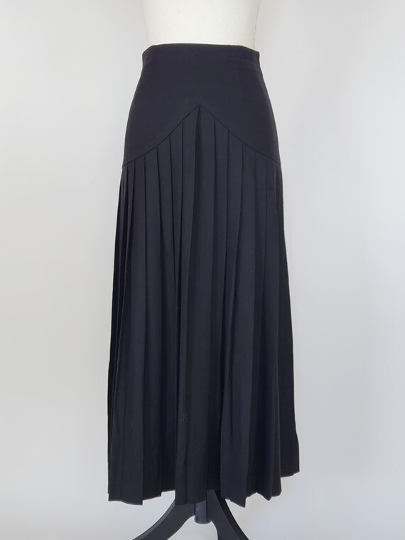 1990s Hanae Mori knife pleated midi skirt