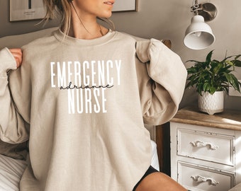 Personalized Emergency Nurse Sweatshirt ER Nurse Gift ED Nurse Shirt Emergency RN Crewneck T-shirt Gift for Nurse Grad Gift Graduation