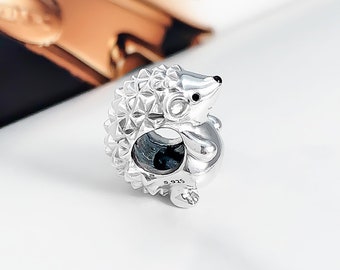 925 Sterling Silver Little Hedgehog 
