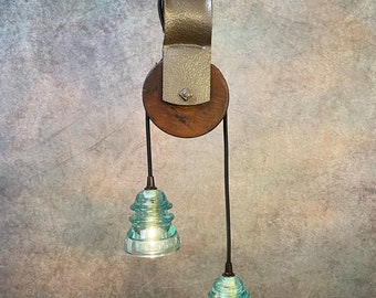 Industrial Pulley Lamp with Antique Insulator – Farmhouse & Industrial Style Lighting