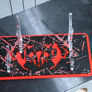 Shadow's Reign Saber Stand – Dual Hilt Display for Split Staff Lightsaber – Limited Edition Cast Acrylic Rack bild 6