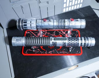 Shadow's Reign Saber Stand – Dual Hilt Display for Split Staff Lightsaber – Limited Edition Cast Acrylic Rack
