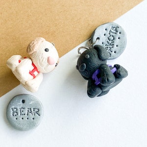 Customizable pet charm, dog or cat keychain, personal pet keychain, cute pet charm, mini clay charm, polymer clay charm for keychain