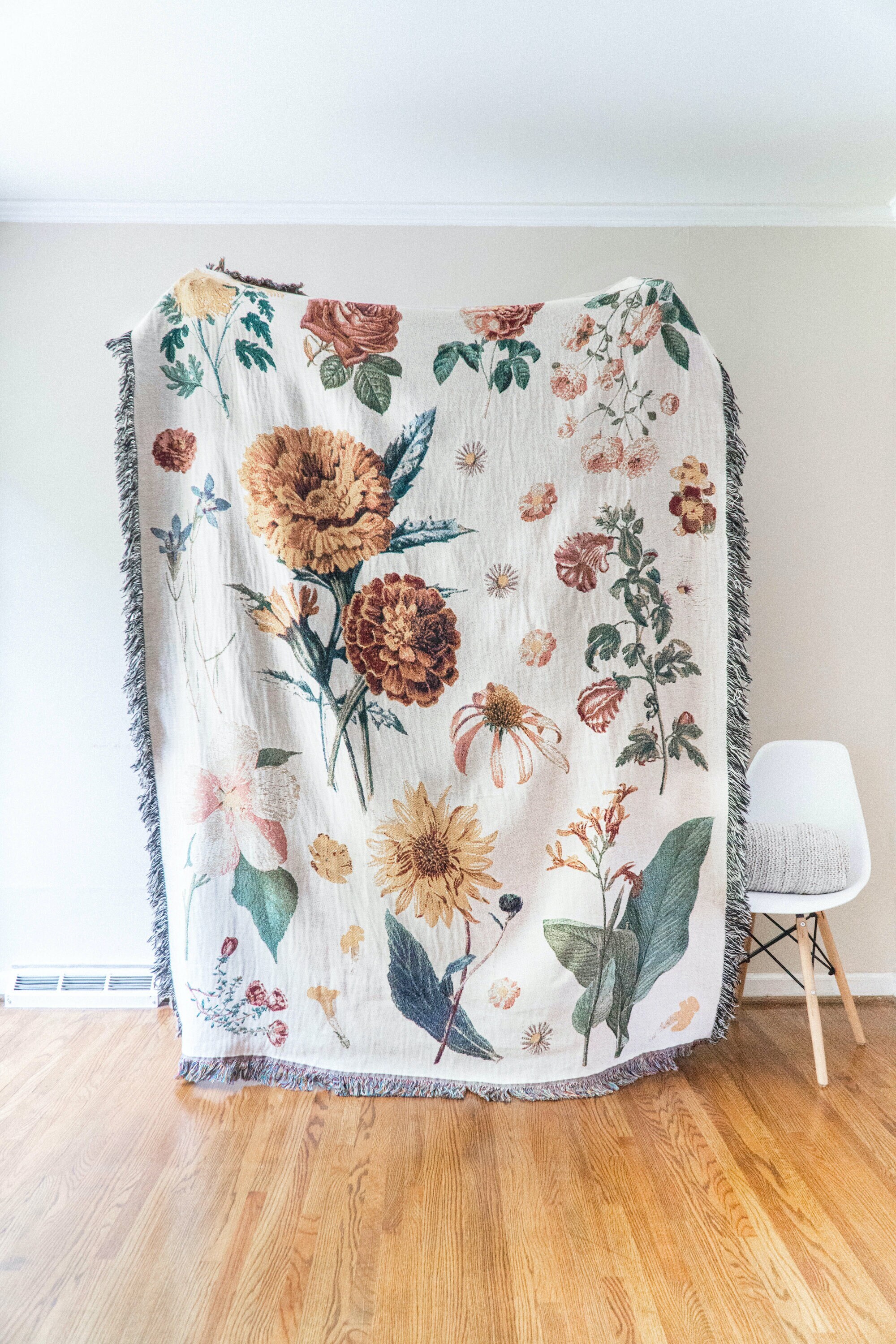 Vintage Floral Woven Throw Blanket Handdrawn Floral Decor Etsy